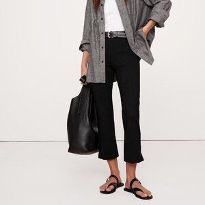 NWT Banana Republic Black SP Small Petite Everywhere Ponte Capri Pants